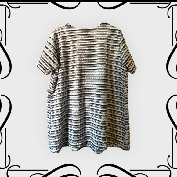 Vintage New Addition Short Sleeve Maternity Top - Picture 2 of 5